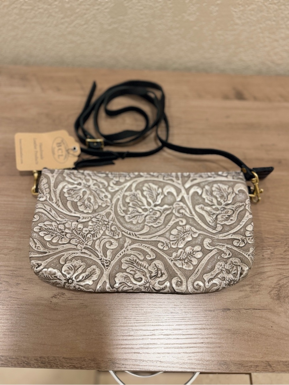 Bear Creek Leather Tiffany Embossed Floral Crossbody Bag in Silver & Black NWT